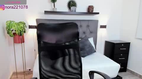 Nora online show from 03-08-25, 02:45