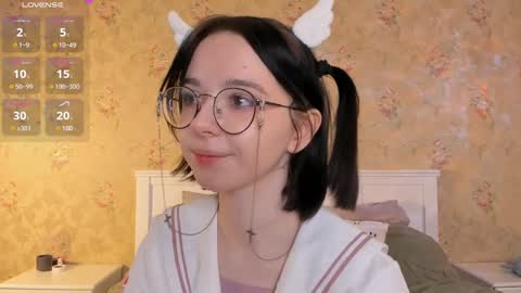 Nora Failure online show from 12-19-24, 11:07