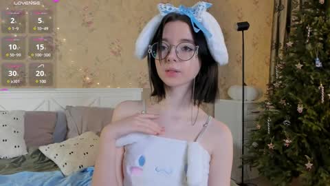 Nora Failure online show from 01-03-25, 05:06