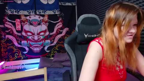 Nora online show from 12-22-25, 10:34