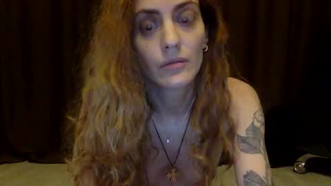 Snapshot of norablues chatting on 09-20-25, 12:11 norablues online show from 09-20-25, 12:11