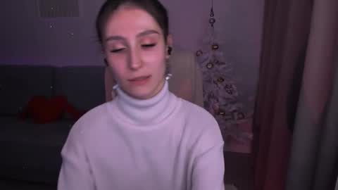 Snapshot of north_valkyrie chatting on 01-15-25, 10:02 Hazel online show from 01-15-25, 10:02