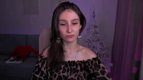 Snapshot of north_valkyrie chatting on 01-21-25, 01:18 Hazel online show from 01-21-25, 01:18