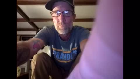 Snapshot of norton36 chatting on 11-17-25, 12:05 norton36 online show from 11-17-25, 12:05