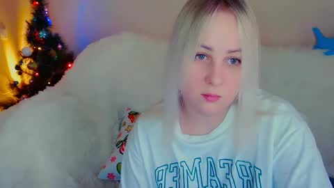 hi glad to chat online show from 12-23-24, 02:45