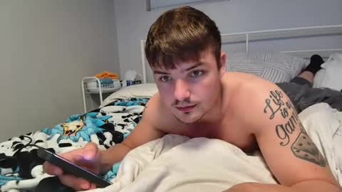 Riley online show from 09-29-25, 03:22