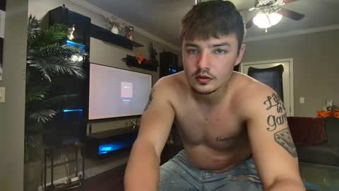 Riley online show from 10-04-25, 01:20