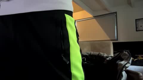 notsmallnotbigg online show from 02-01-25, 10:59