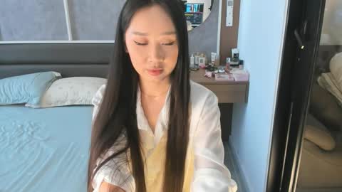 Sammy online show from 12-15-25, 03:55