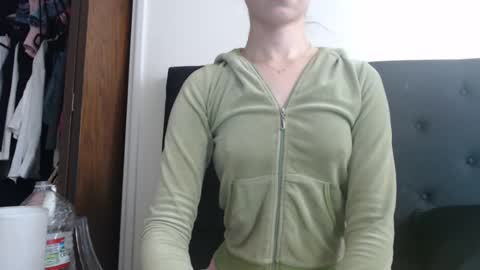 Olivia online show from 02-23-25, 08:22