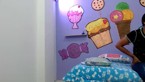 Snapshot of novahot98 chatting on 12-14-25, 07:51 nova online show from 12-14-25, 07:51