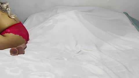 novavioleta online show from 04-01-26, 03:29