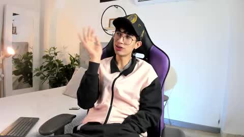 Nova online show from 02-20-25, 03:56