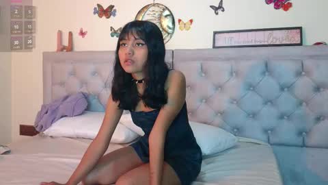 Snapshot of nubesnubladas chatting on 11-11-25, 09:26 NubesNubladas online show from 11-11-25, 09:26