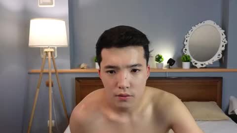 Snapshot of nudetension chatting on 09-14-25, 11:42 Maks online show from 09-14-25, 11:42