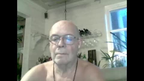 Snapshot of nudistjavist chatting on 12-21-24, 01:53 Haky online show from 12-21-24, 01:53