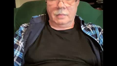 Snapshot of nukiss chatting on 12-30-24, 10:10 nukiss online show from 12-30-24, 10:10