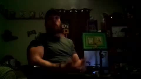 Awwwww Hey Sweetie Pies. Welcome To The Sweetie Pie Lounge. Enjoy The Dad-Cast. SweetCorny Fun-loving Dad Talk. online show from 02-22-25, 04:19