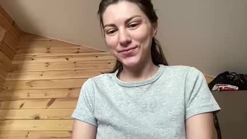 Ema online show from 10-20-25, 05:08