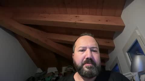 Nutelloso online show from 11-24-25, 07:19