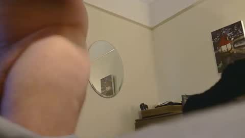 Snapshot of nuttnspecial45 chatting on 02-18-25, 03:53 nuttnspecial45 online show from 02-18-25, 03:53