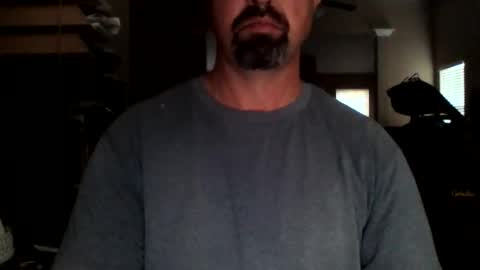 nvrenuff1979 online show from 02-12-26, 12:33