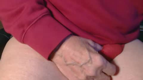 Snapshot of nwflyer2 chatting on 11-11-25, 03:45 nwflyer2 online show from 11-11-25, 03:45