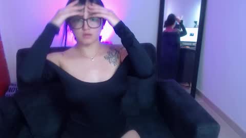 NyahMackenzie online show from 11-21-25, 06:28