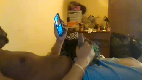 nycguy271 online show from 04-01-26, 08:37