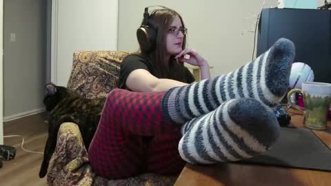 Nyctophilic online show from 12-16-24, 04:45