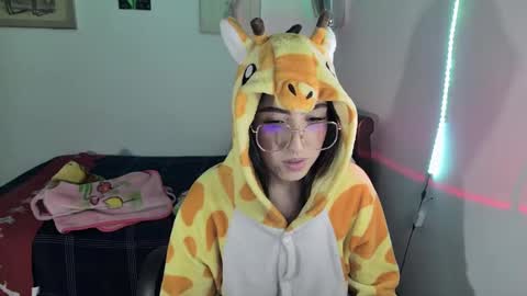 Snapshot of nymph_frida chatting on 12-30-24, 07:26 Frida online show from 12-30-24, 07:26