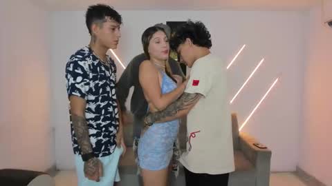 nympho_nathy_sophi online show from 02-09-26, 01:26