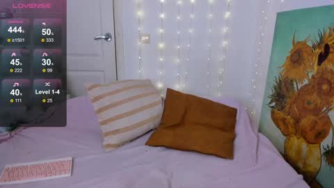 crystal   3 online show from 01-09-25, 05:13