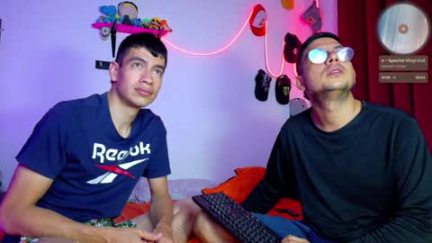 Snapshot of nymphobuddies chatting on 01-10-25, 09:42 David and Steven Independents online show from 01-10-25, 09:42