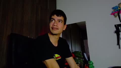 Snapshot of nymphobuddies chatting on 01-28-25, 03:04 David and Steven Independents online show from 01-28-25, 03:04