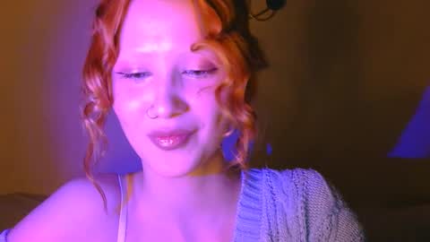 nyra_thira online show from 10-11-25, 09:13