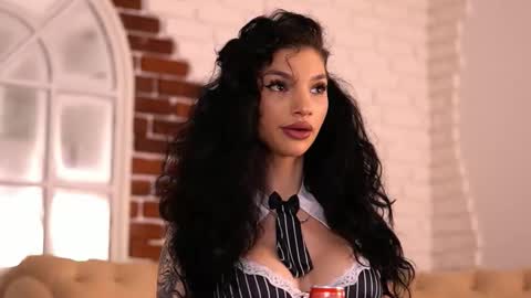 Nyssa online show from 02-11-26, 06:02