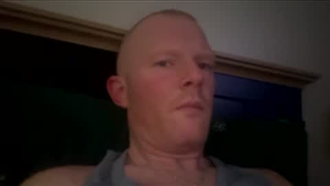 Snapshot of nytram999 chatting on 12-20-25, 02:35 nytram999 online show from 12-20-25, 02:35