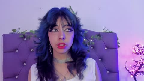   online show from 12-11-24, 09:23