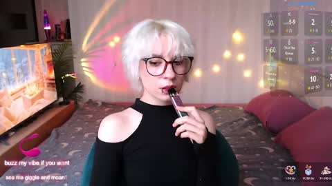 Moonlight online show from 12-04-25, 08:45