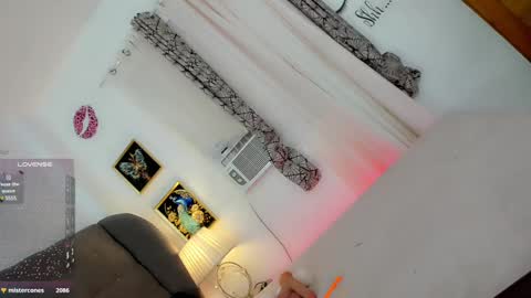 ariana online show from 01-10-25, 09:53