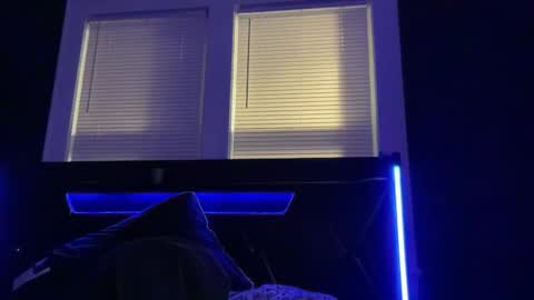 Oceandiver3000 online show from 10-09-25, 06:11