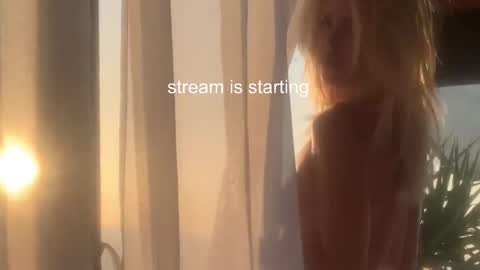 hi im Janasmall boobs big heart  warm pussy  online show from 02-15-25, 12:59