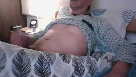 ocorrea online show from 11-10-25, 03:27