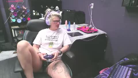 Oddy With A Body online show from 03-13-26, 07:26