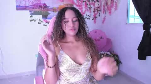 Snapshot of odette_ornela chatting on 10-03-25, 09:23 Odette online show from 10-03-25, 09:23