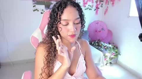 Snapshot of odette_ornela chatting on 10-05-25, 05:00 Odette online show from 10-05-25, 05:00