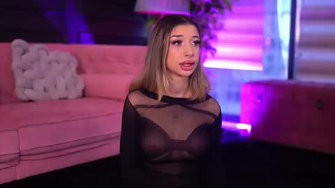 Odette online show from 02-27-26, 05:51