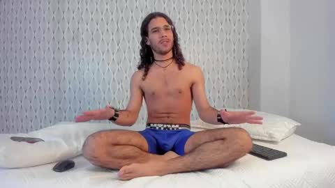 Snapshot of oezack__ chatting on 01-22-25, 05:38 Zack online show from 01-22-25, 05:38