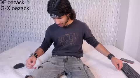 Snapshot of oezack__ chatting on 01-28-25, 06:49 Zack online show from 01-28-25, 06:49